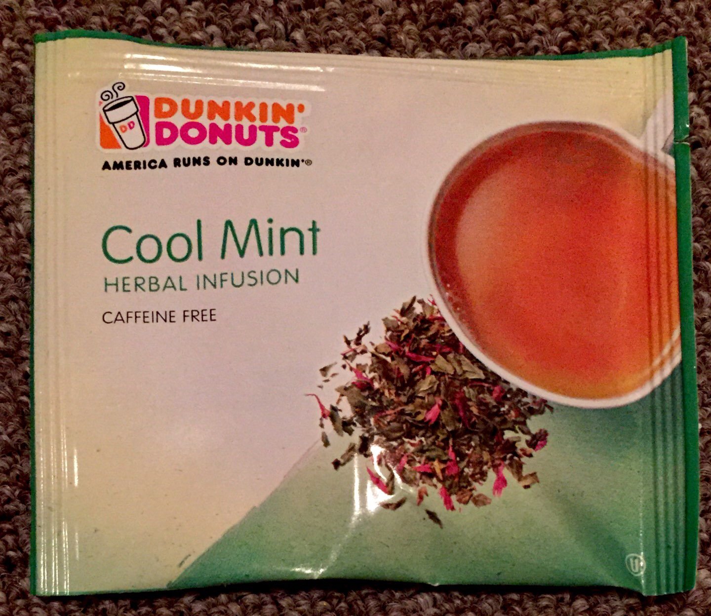 dunkin\' donuts dunkin donuts cool mint Herbal Infusion Tea 45 Tea Bags