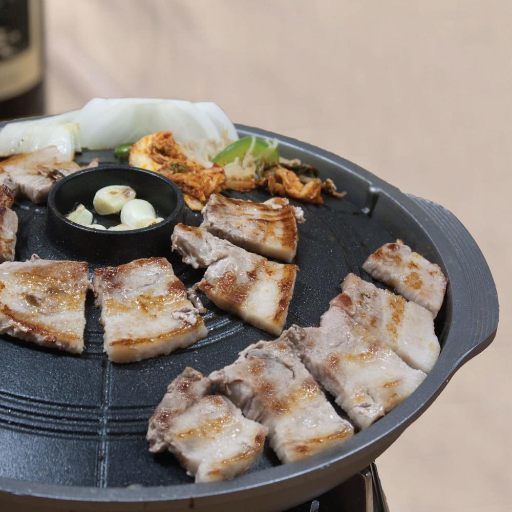 COOKKING - Korean Traditional BBQ Grill Pan, Cauldron Lid Shape - Stovetop Nonstick Indoor/Outdoor Smokeless BBQ Cast Aluminum G