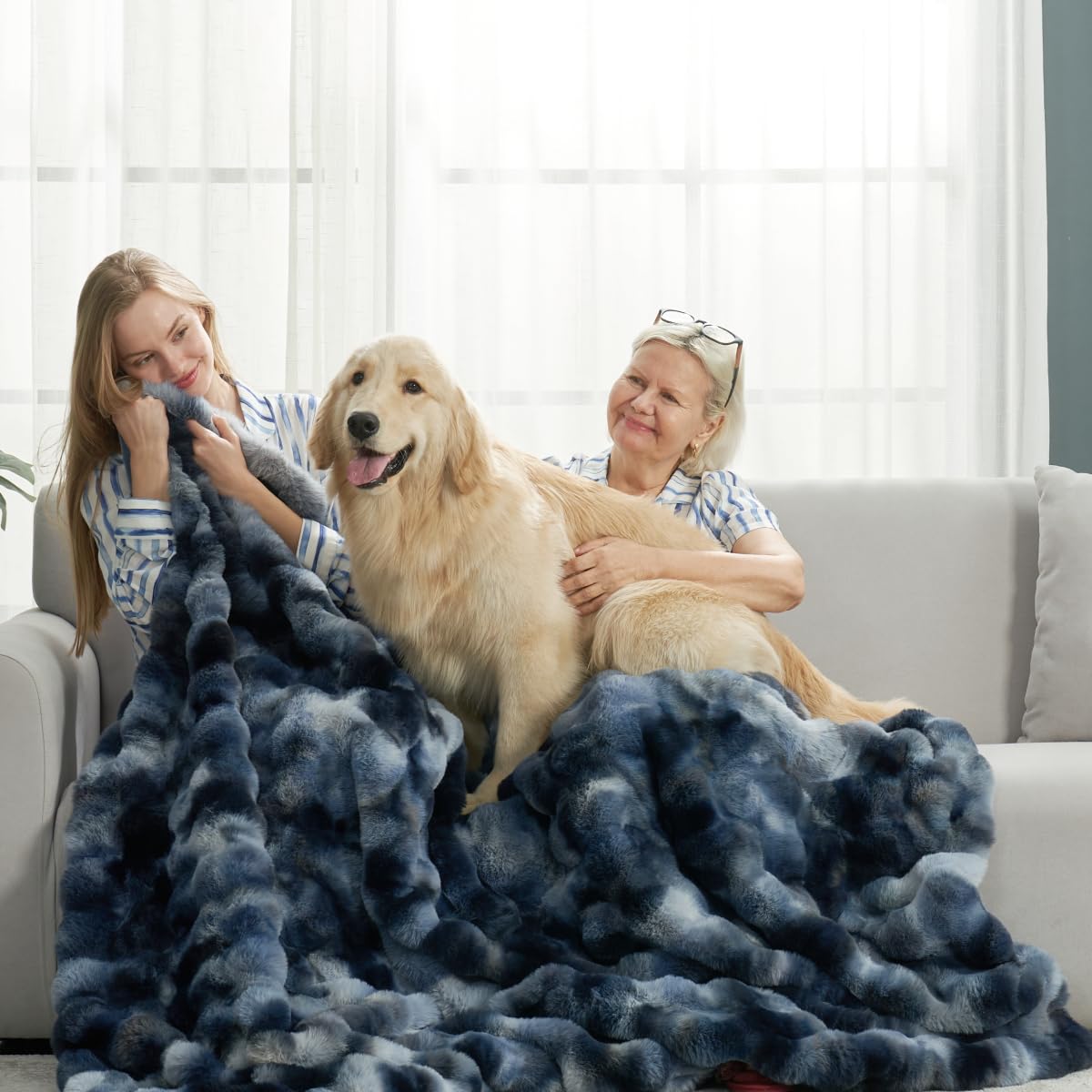 Amazon Navy Blue Faux Fur Throw Cozy Bliss Faux Fur Throw Blanket
