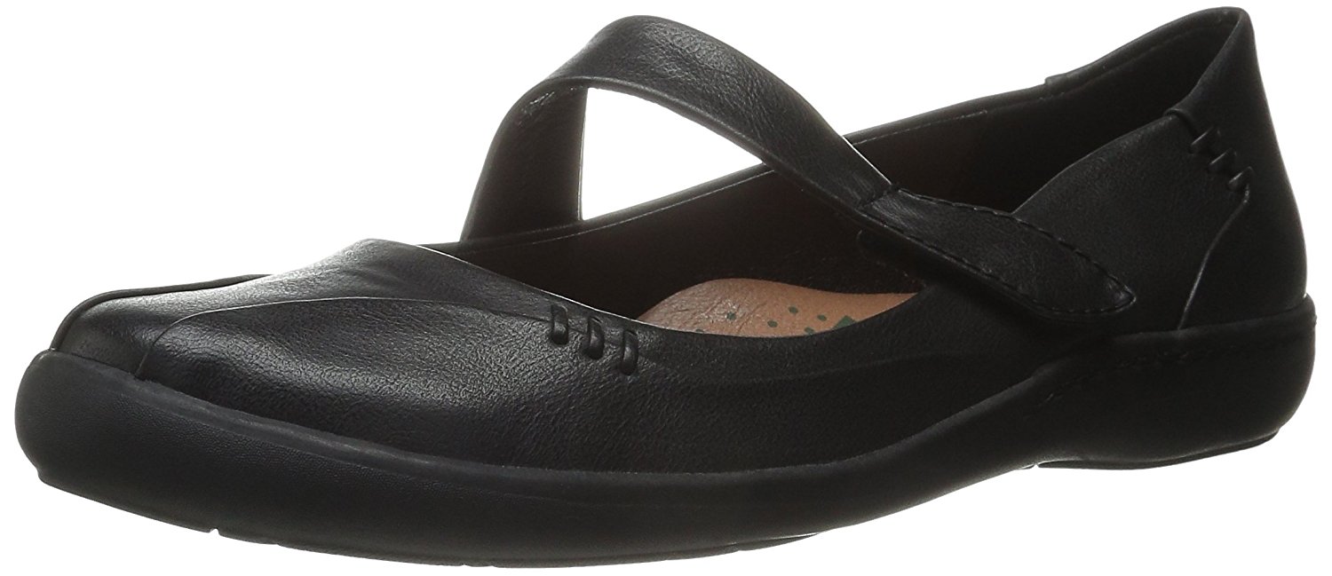 Bare Traps Womens Landon Closed Toe Ankle Strap Mary Jane Flats