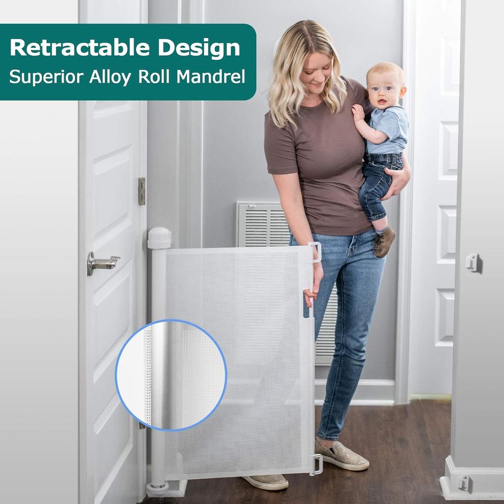 Yoofor Retractable Baby Gate, Extra Wide Safety Kids or Pets Gate, 33&#226;&#128;&#157; Tall, Extends to 55&#226;&