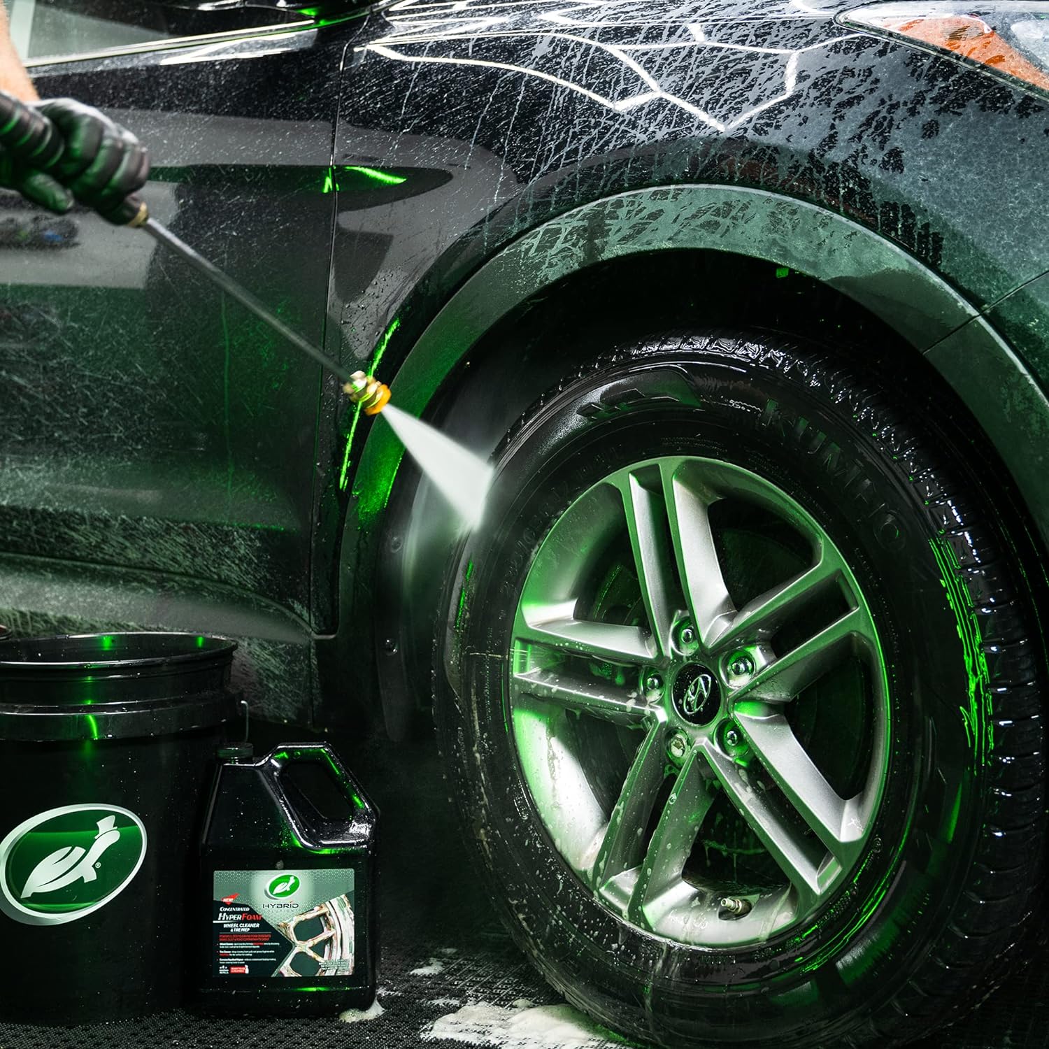 Turtle Wax 53744 Hybrid Solutions Hyper Foam Wheel and Tire Cleaner, Spray  on Heavy Duty Formula for Both Wheels and Tires, Brake Dust Rem