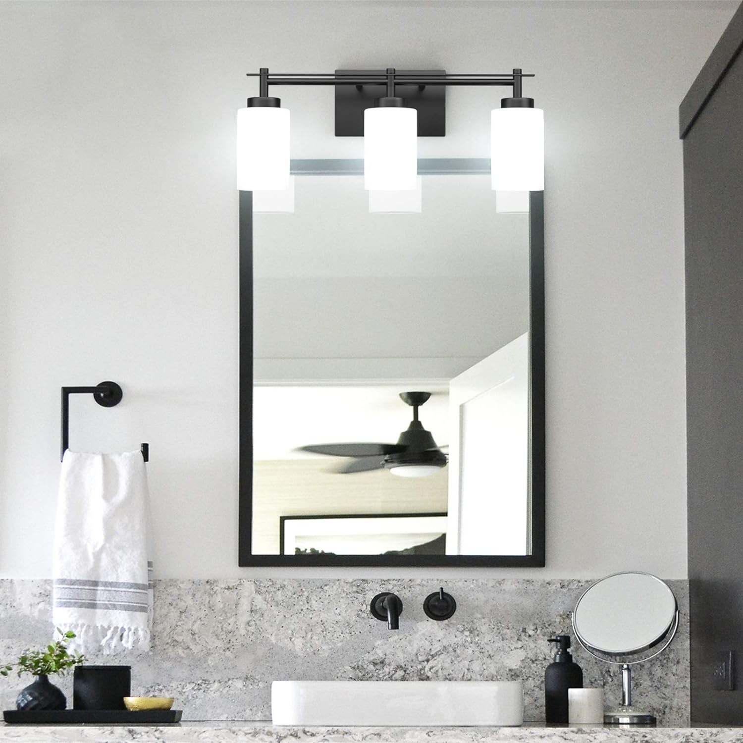 Aipsun Black Vintage Vanity Light,  Bathroom Vanity Lighting Fixtures Industrial Vanity Light for Bathroom Black Wall Light Over Mirro