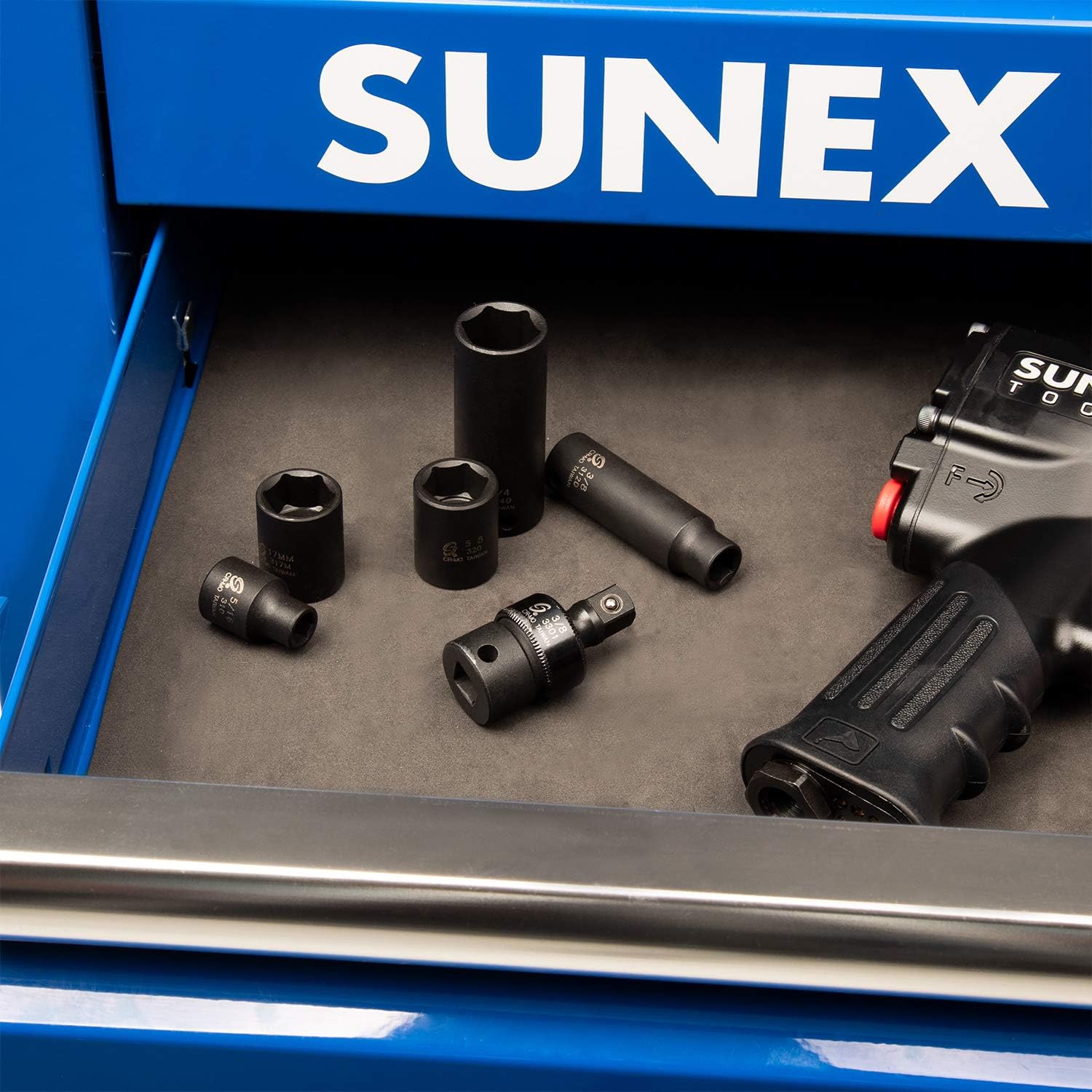 Sunex International Sunex 3301, 3/8 Inch Drive, Universal Impact Joint, Cr-Mo Alloy Steel, Cr-Mo Steel, Radius Corner Design, Flexible, Meets ANSI