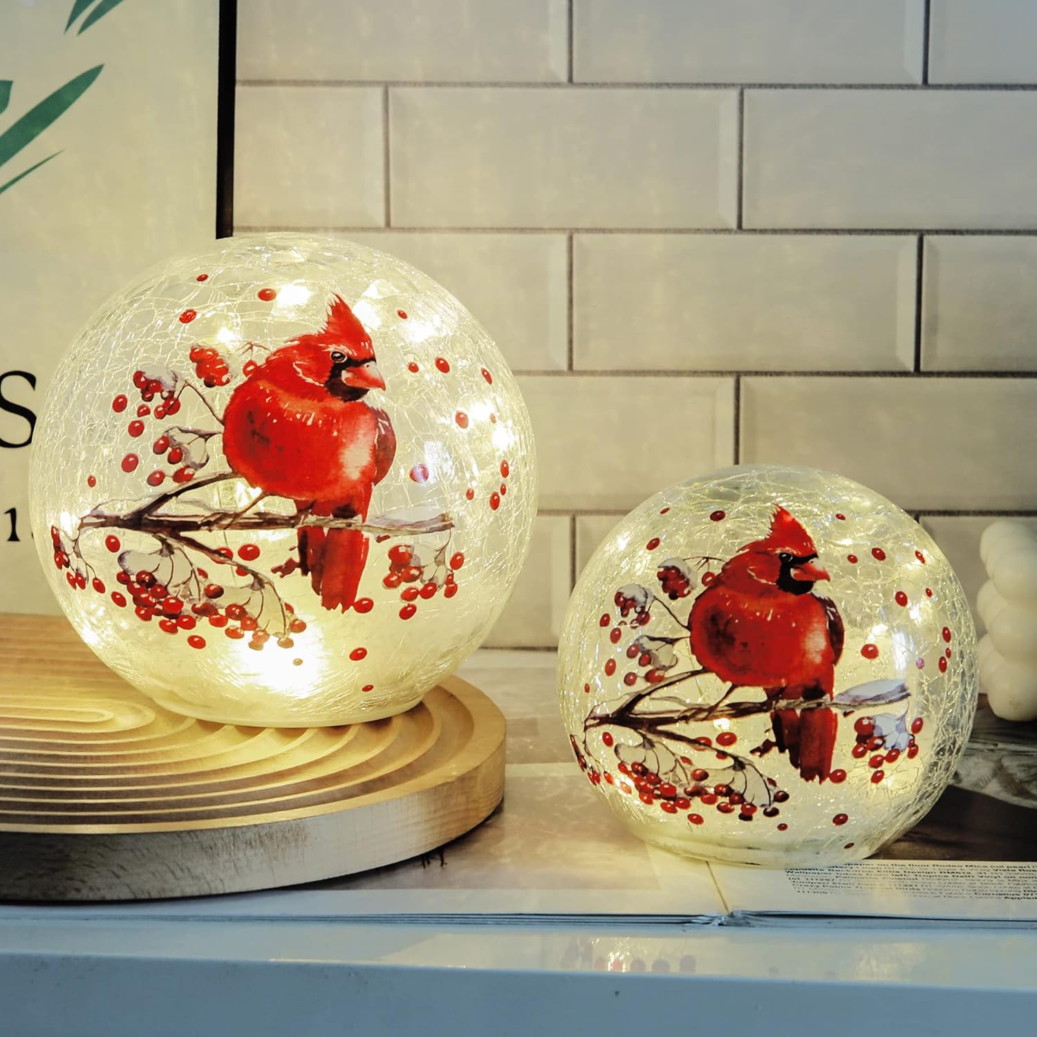 KAOWOD Set 2, Crackle Glass Ball Cardinal Lamp, Light Up Red Cardinal Stained Glass Christmas Decor Accent Lamp, Lighted Red Bird Glob