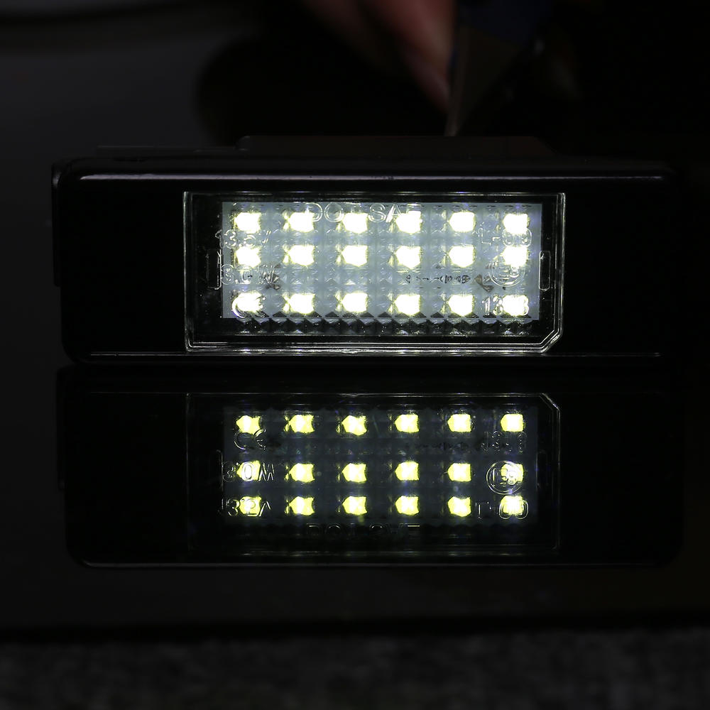 Unique Bargains 2pcs LED License Plate Light Number Lamp White Light for Peugeot 2073073008