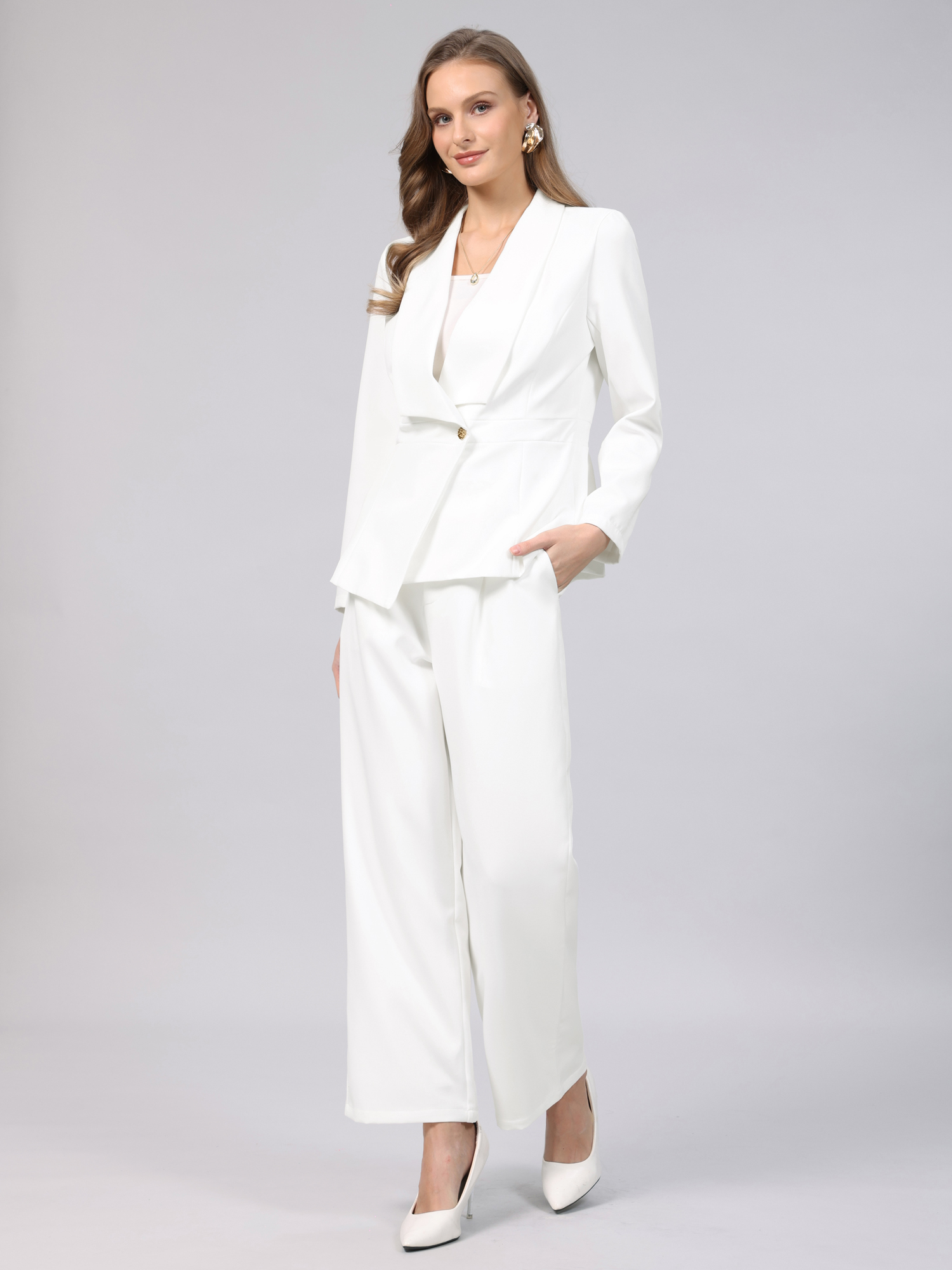 Women's Suits
