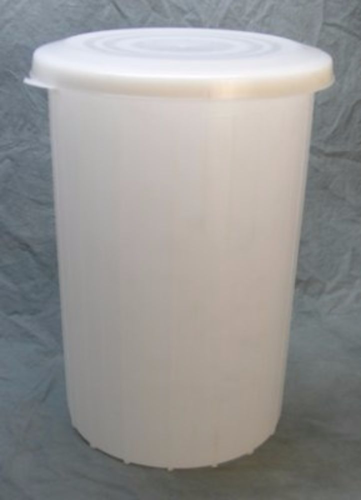 Midwest Supplies 10 Gallon Plastic Fermentor with Solid Lid