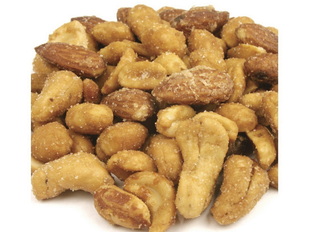 Hickory Harvest (Price/EA)Hickory Harvest Honey Roasted Peanut/Cashew/Almond Mix 10lb, 316221