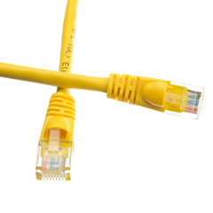 CableWholesale Cat5e Yellow Ethernet Patch Cable, Snagless/molded Boot, 7 Foot