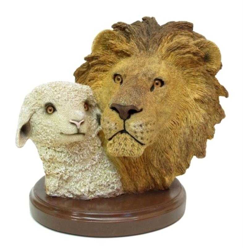 IWGAC Living Stone Lion with Lamb Bust 0193-73023