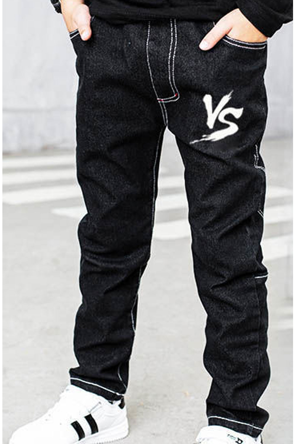 Selected Color is VS letter [single pants]