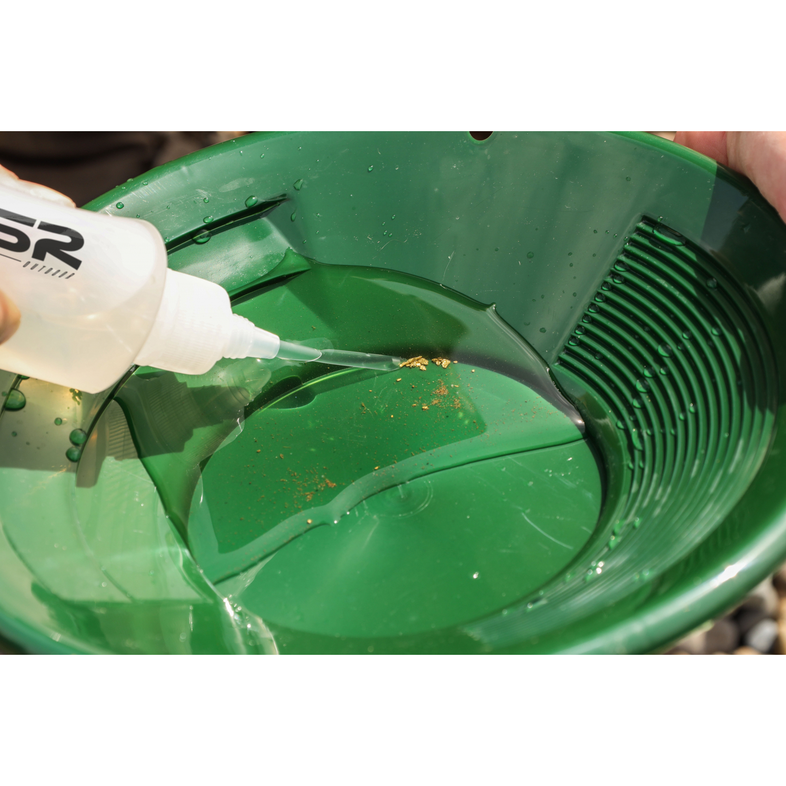 ASR Outdoor Gold Panning Kit Prospecting Tools Classifier Pans Snifter Vials 7pc