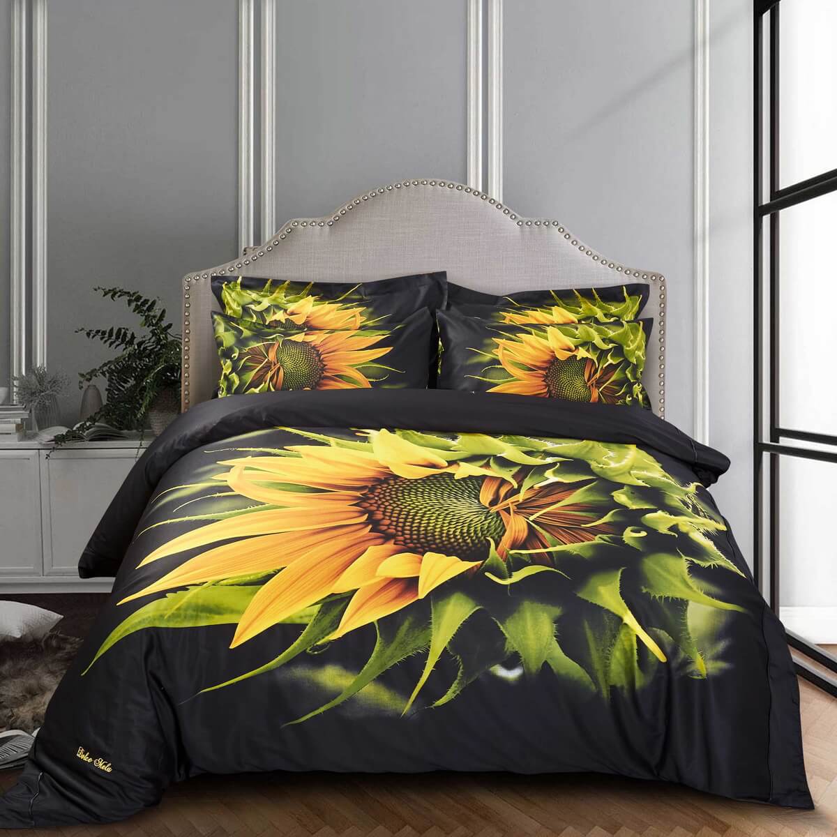 Dolce Mela King Size Duvet Cover Sheets Set Black Forest