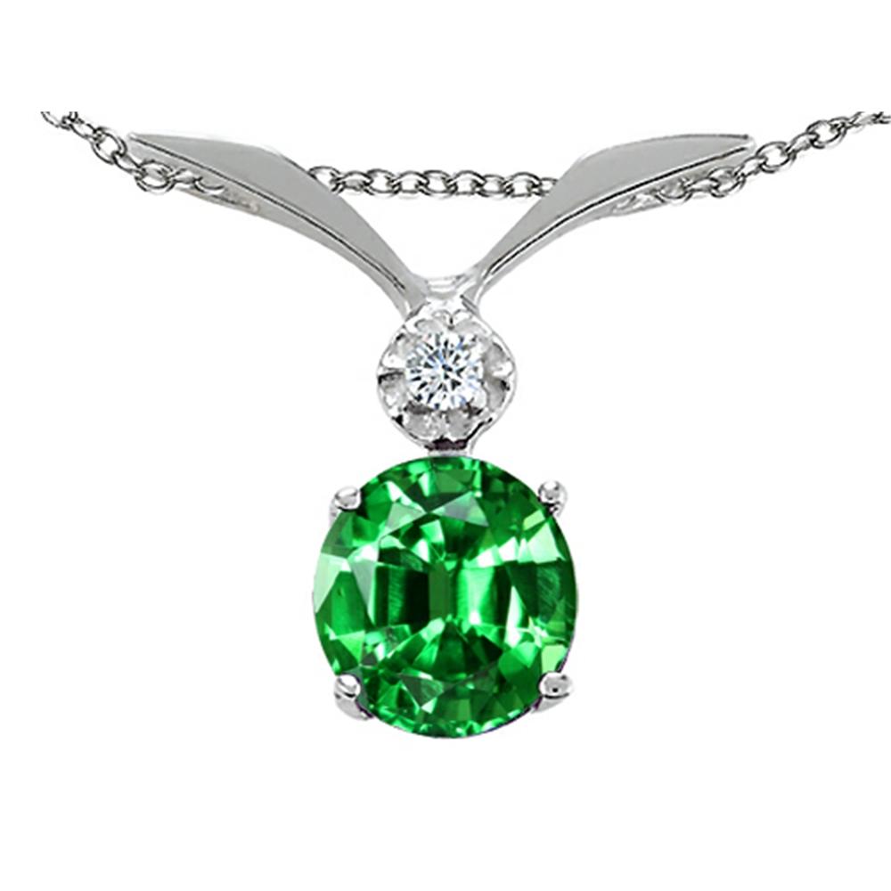 Tommaso design Studio Tommaso Design Round 7mm Simulated Emerald Pendant Necklace in 10 kt White Gold