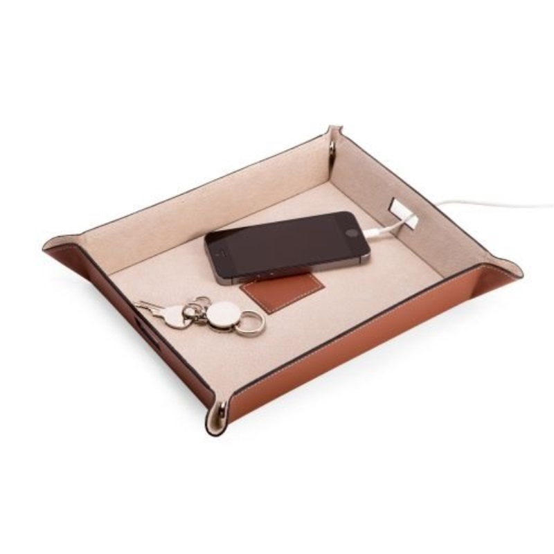 Valet Charging Station Organizer Beyberk Bey Berk Large Snap Leather Valet And Charging Station With Pig Skin