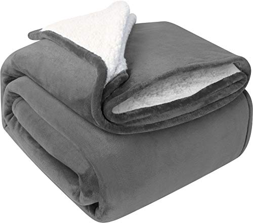 Utopia Bedding Sherpa Bed Blanket Queen Size Grey 480GSM Plush Blanket Fleece Reversible Blanket for Bed and Couch