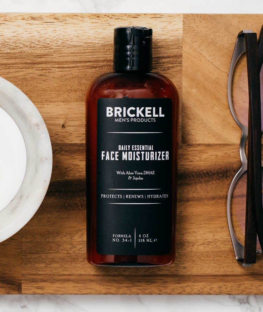 Brickell Mens Produc Brickell Men's Daily Essential Face Moisturizer for Men, Natural and Organic Fast-Absorbing Face Lotion with Hyaluronic Acid, Gr