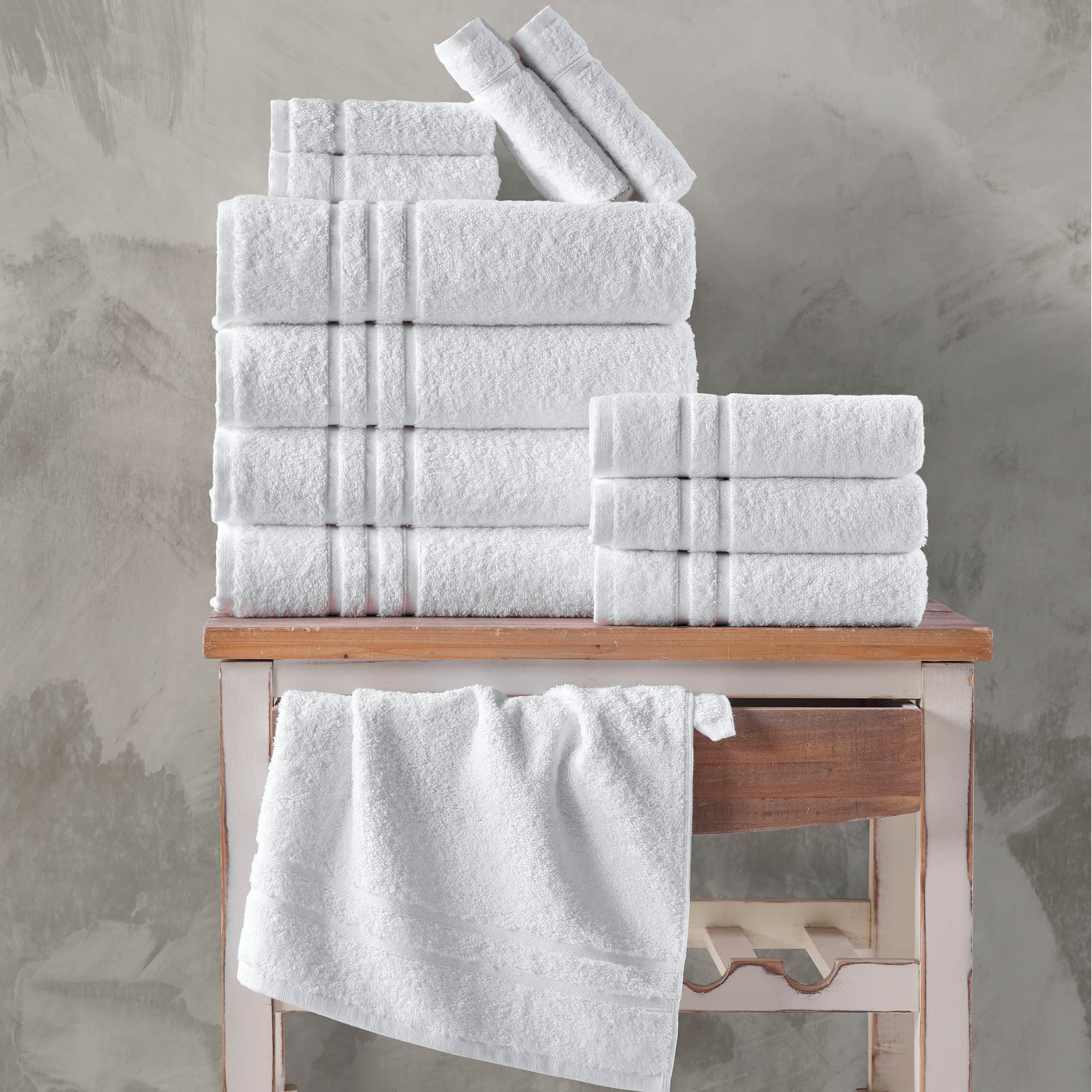Hammam Linen White Bath Towels 4-Pack - 27x54 Soft and Absorbent, Premium Quality Perfect for Daily Use 100% cotton Towel 600 gS