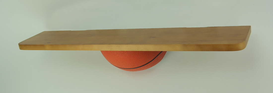 Laning Custom Design 18 Inch Long Wooden Sports Wall Shelf Basketball