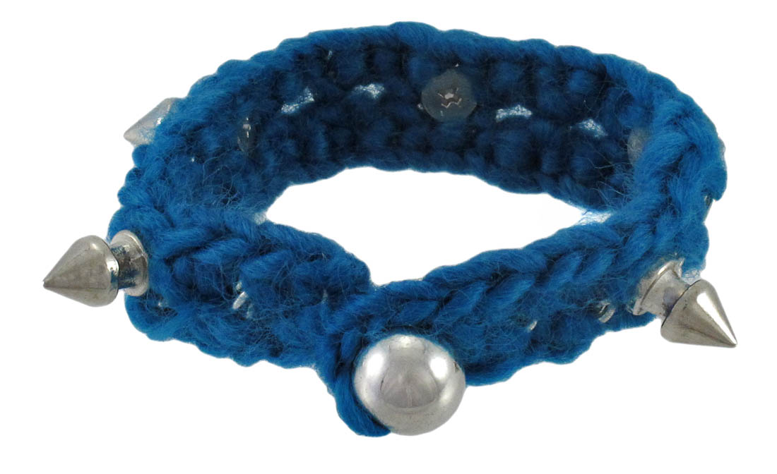 Zeckos 7 Inch Knitted Yarn Bracelet W/ Chrome Spikes