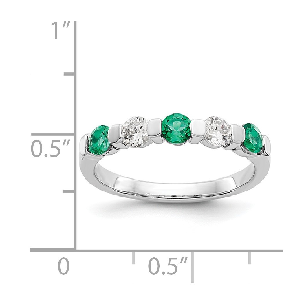 Jewelryweb 14k White Gold 1/3 Carat Diamond and Emerald Band - Size 7.00