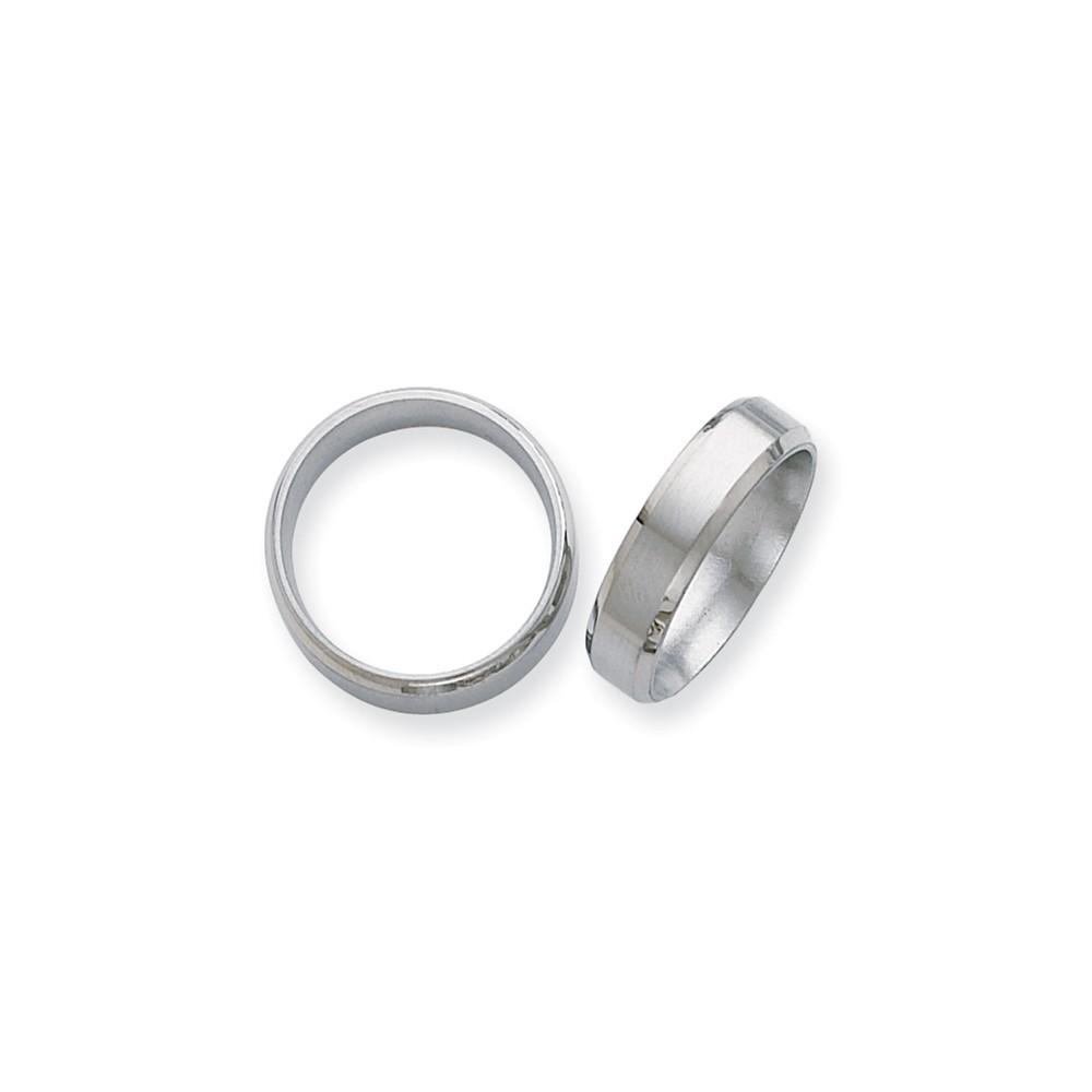 Jewelryweb Titanium Brushed Top Bevel Wedding Band Ring - Size 5