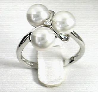 Jewelryweb Triple Freshwater Cultured Pearl and Diamond Ring - Size 7.5