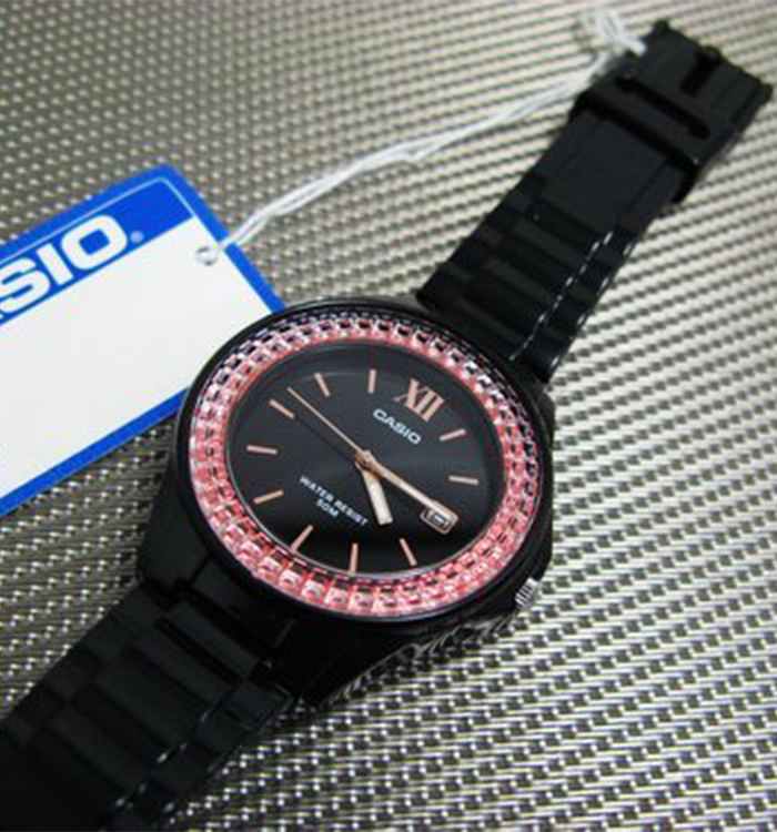 Casio Women's Fashion Black Dial Resin Black Pink Watch LX500H-1E