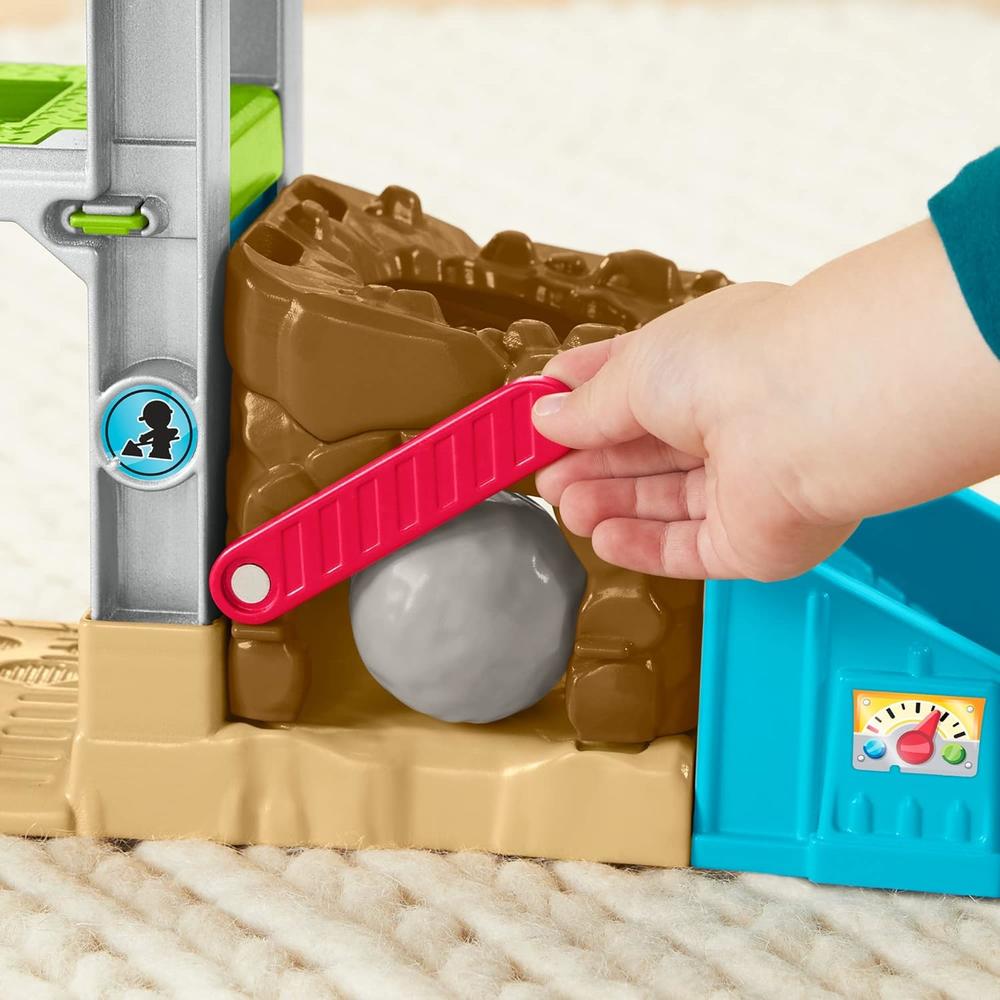 Fisher-Price Little People Load Up Construction Site