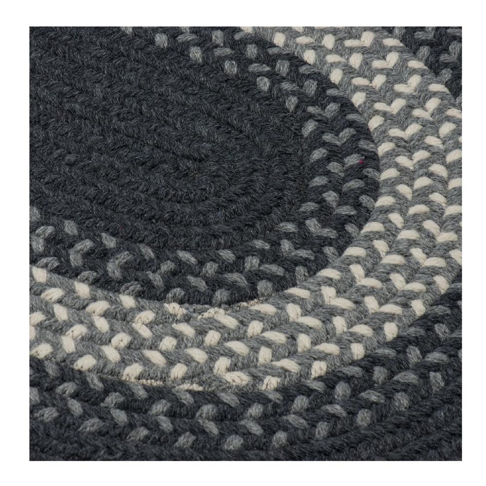 Colonial Mills 2' x 3' Charcoal Black and Gray Braided Oval Reversible Throw Rug