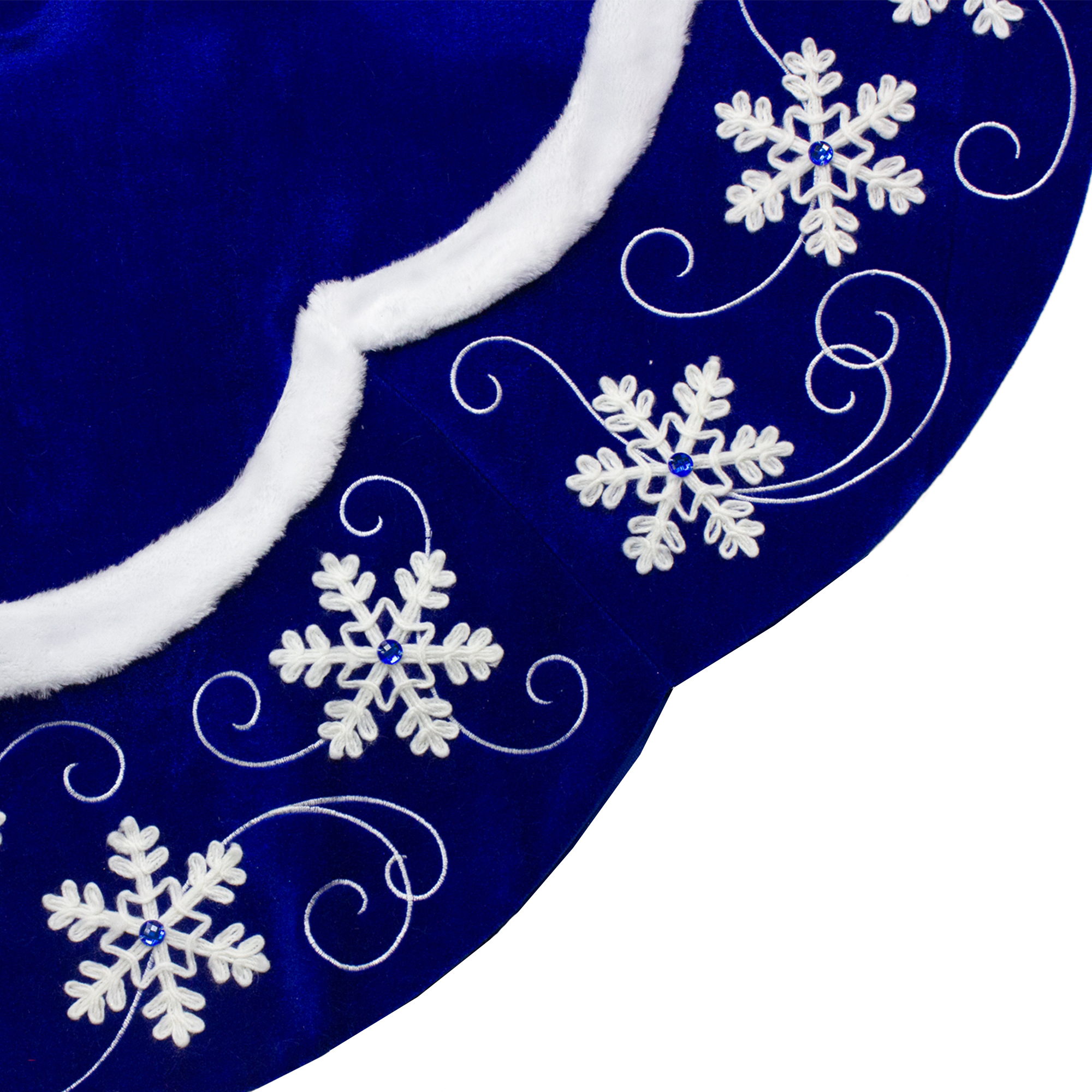 Northlight 48-Inch Velvet Royal Blue and White Snowflake Christmas Tree Skirt