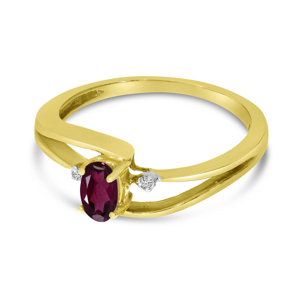 DIRECT-JEWELRY DON'T FORGET THE DASH 14k Yellow Gold Oval Rhodolite Garnet And Diamond Wave Ring