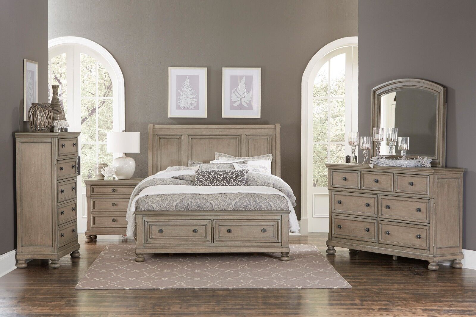 Esofastore Traditional Accent 5pc Bedroom Furniture Set King Bed w Drawers Dresser Mirror Chest Nightstand Hidden Drawers Storage