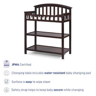 No Graco Changing Table With Water Resistant Change Pad And Safety Strap No Graco Changing Table With Water Resistant Change Pad And Safety Strap