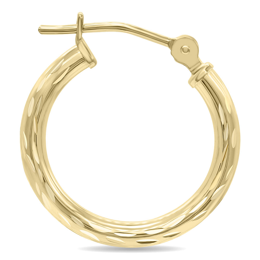 szul.com 10K Yellow Gold Shiny Diamond Cut Engraved Hoop Earrings (16mm)