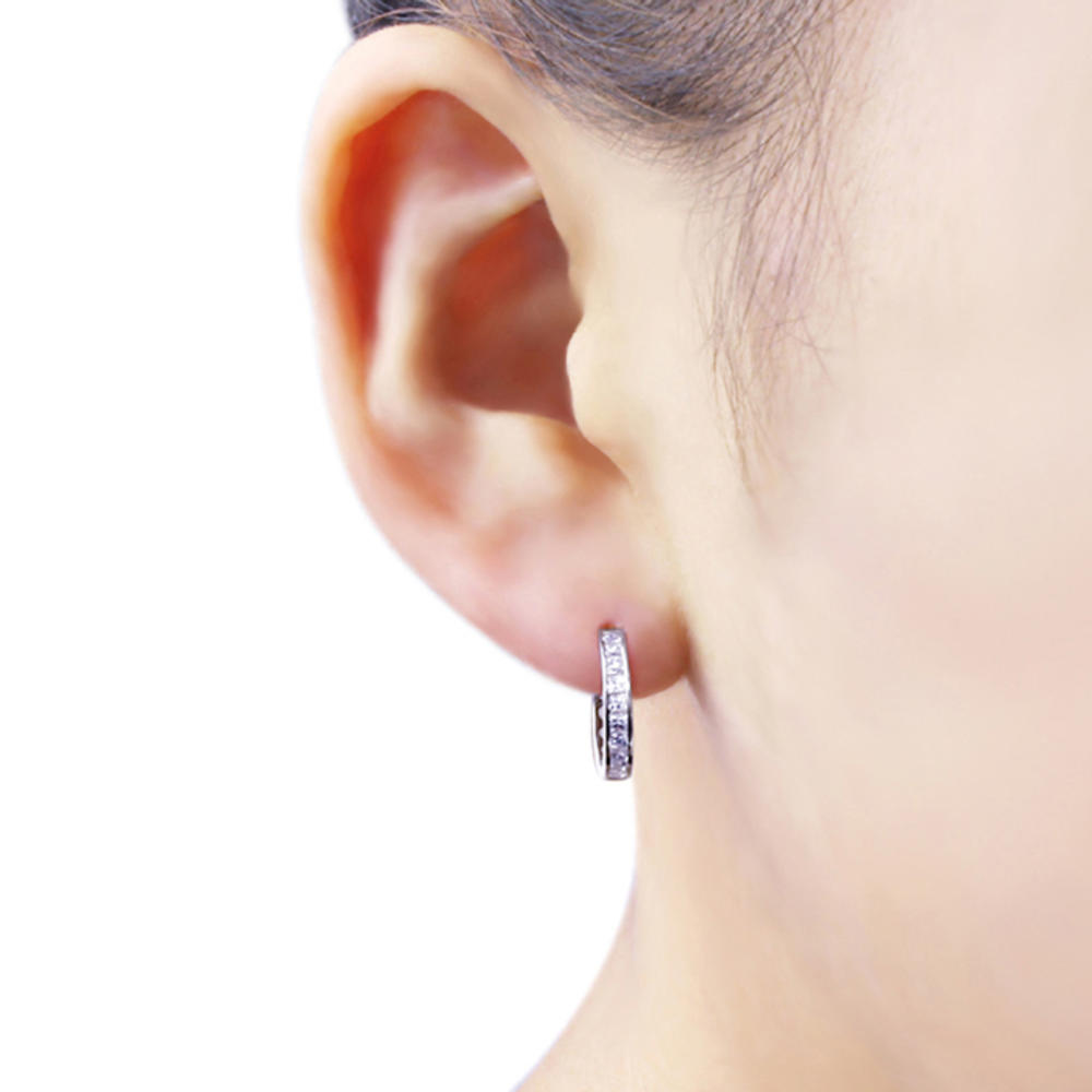 DoubleAccent 14K Gold Huggie Hoop Earrings 2.5mm, 12mm Diameter White Gold CZ Princess Cut Hoop Earrings