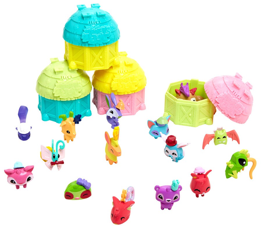 JAZWARES Animal Jam Adopt A Pet Series 4 Cottage Mystery Pack [RANDOM