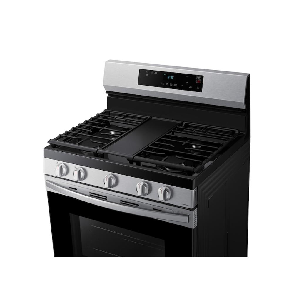Samsung NX60A6111SS/AA 6.0 cu. ft. Smart Freestanding Gas Range with Integrated Griddle in Stainless Steel
