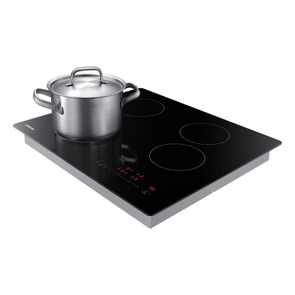 Samsung 24" Electric Cooktop in Black
