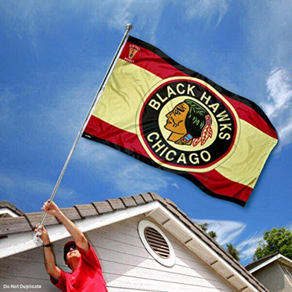 WinCraft Chicago Blackhawks Vintage Throwback Flag