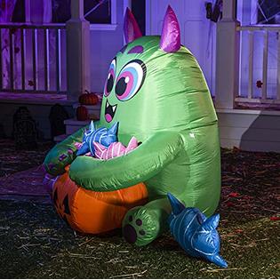 1 Joiedomi 5 FT Halloween Inflatable Monster Candy Inflatable Yard ...
