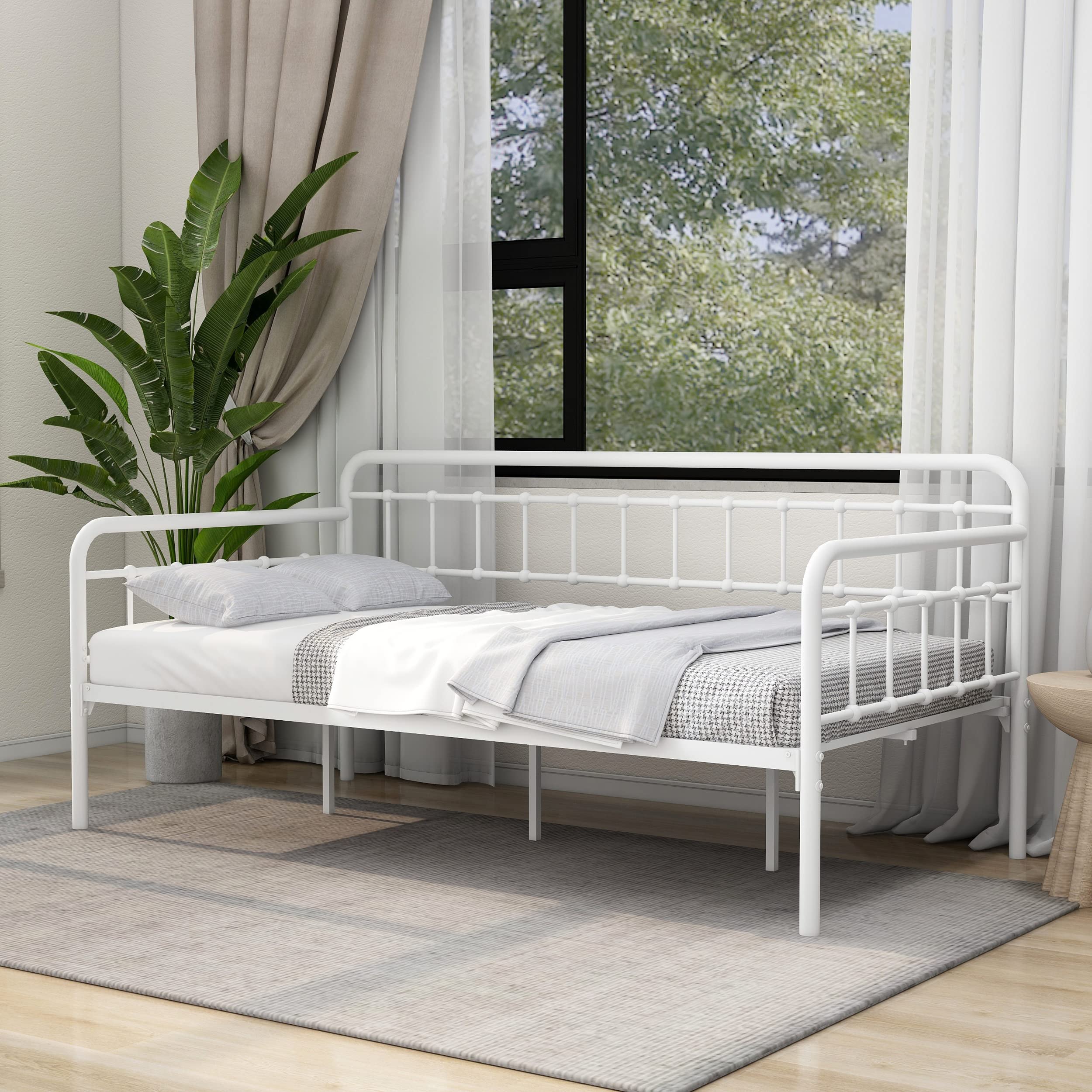 RYR Metal Daybed Frame Twin with Headboard Heavy Steel Slat Support Platform Mattress Foundation Sofa Bed for Living Room guest 