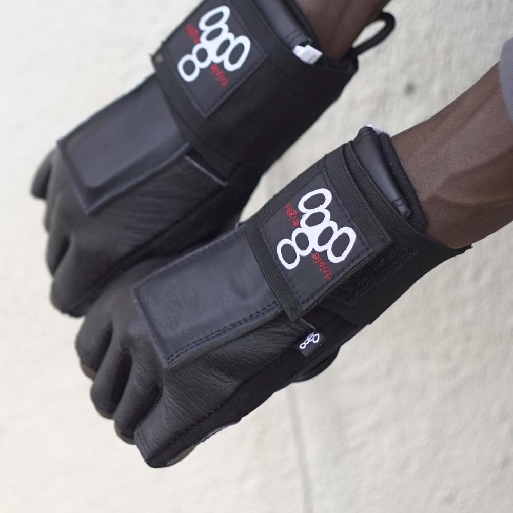 Triple Eight Hired Hands Skateboarding Wrist Guard Gloves, X-Large, Black