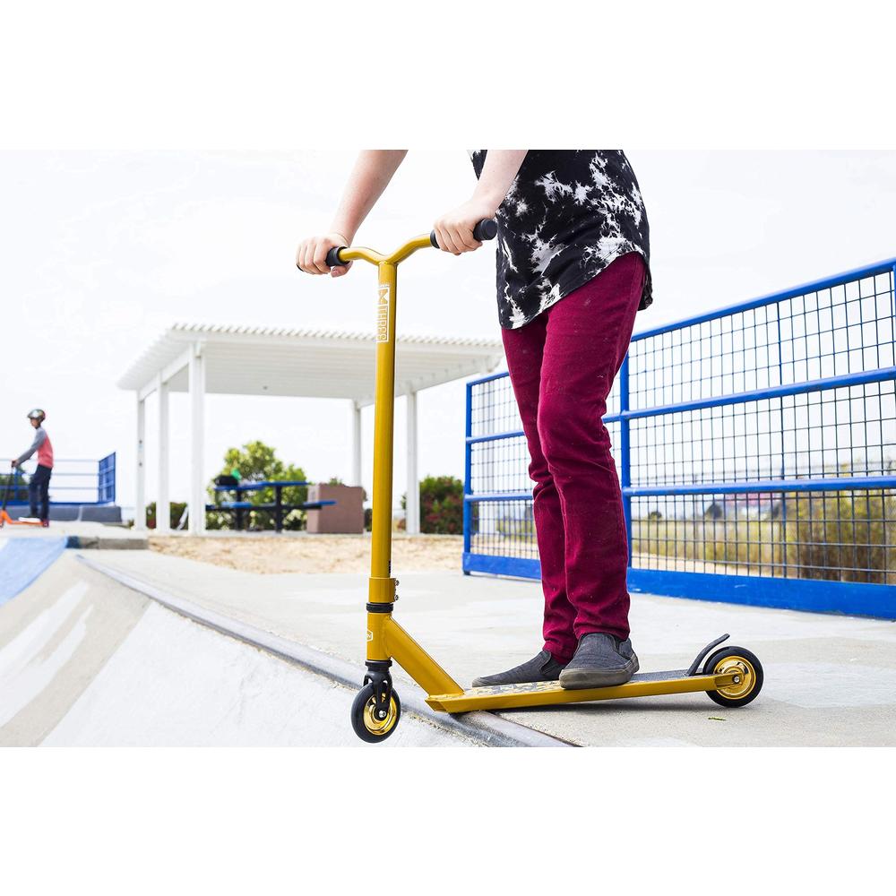 Fuzion Pro Scooters - Stunt Scooter for Kids 8 Years and Up - Perfect for Beginners Boys and girls - Best Trick Scooter for BMX 