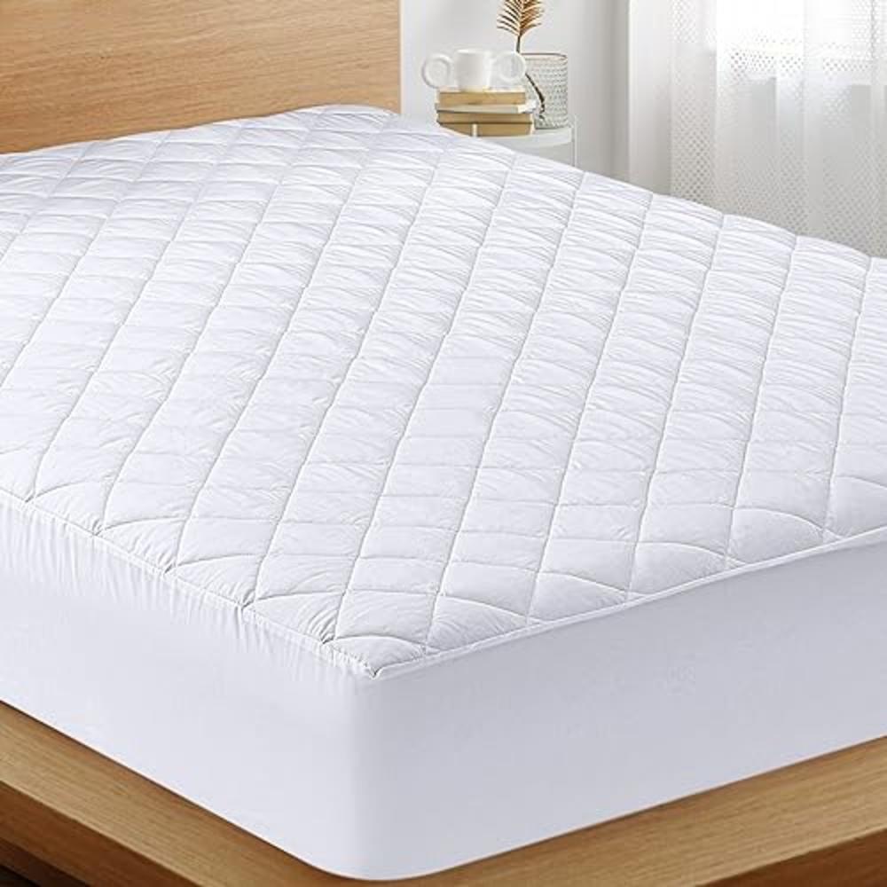 Utopia Bedding Quilted Fitted Mattress Pad (Twin XL) - Elastic Fitted Mattress Protector - Mattress Cover Stretches up to 16 Inc