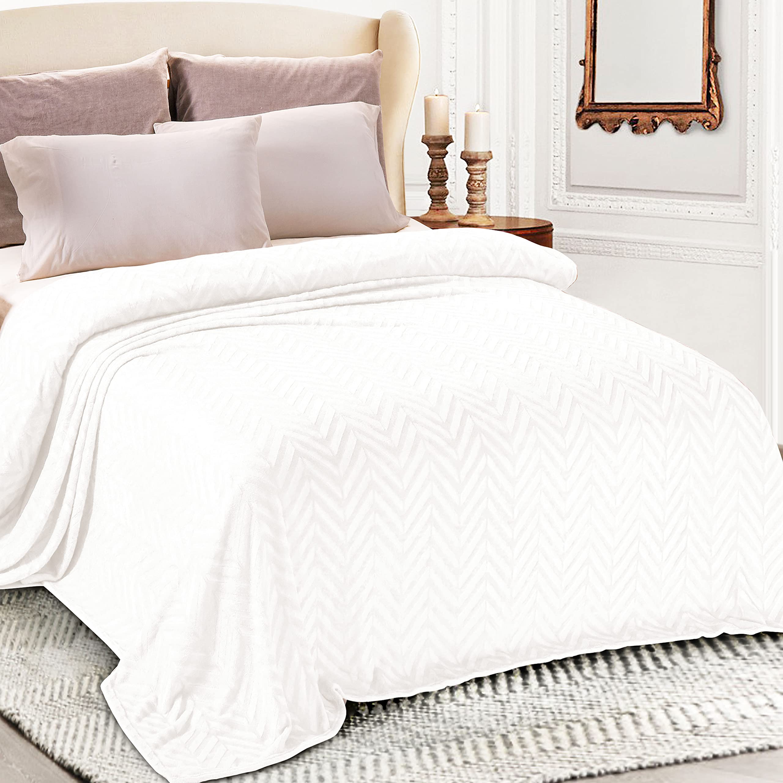 Whale Flotilla Flannel Fleece Twin Size Bed Blanket, Soft Velvet Lightweight Bedspread Plush Fluffy Coverlet Chevron Design Deco